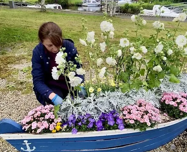 Leitrim Quay - Riverside 4